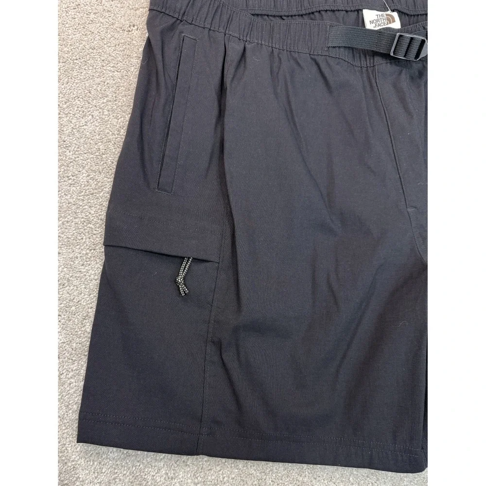 THE NORTH FACE Class V Men's Size XXL Black Belted Tech Shorts Logo NWOT